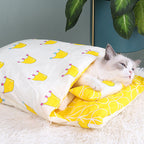 Winter Warm Cat Cave Bed – Removable & Washable Design